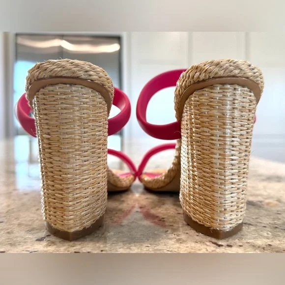 Stunning Pink and Tan Woven Heeled Sandals NIB - Picture 10 of 12